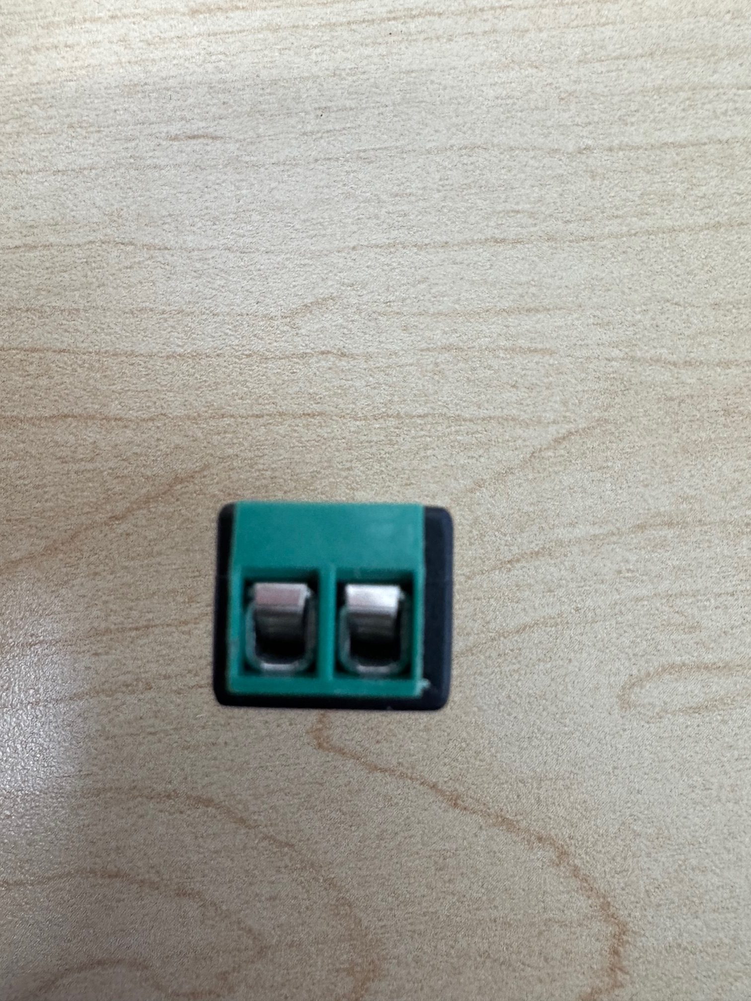 Inserting red wire into negative