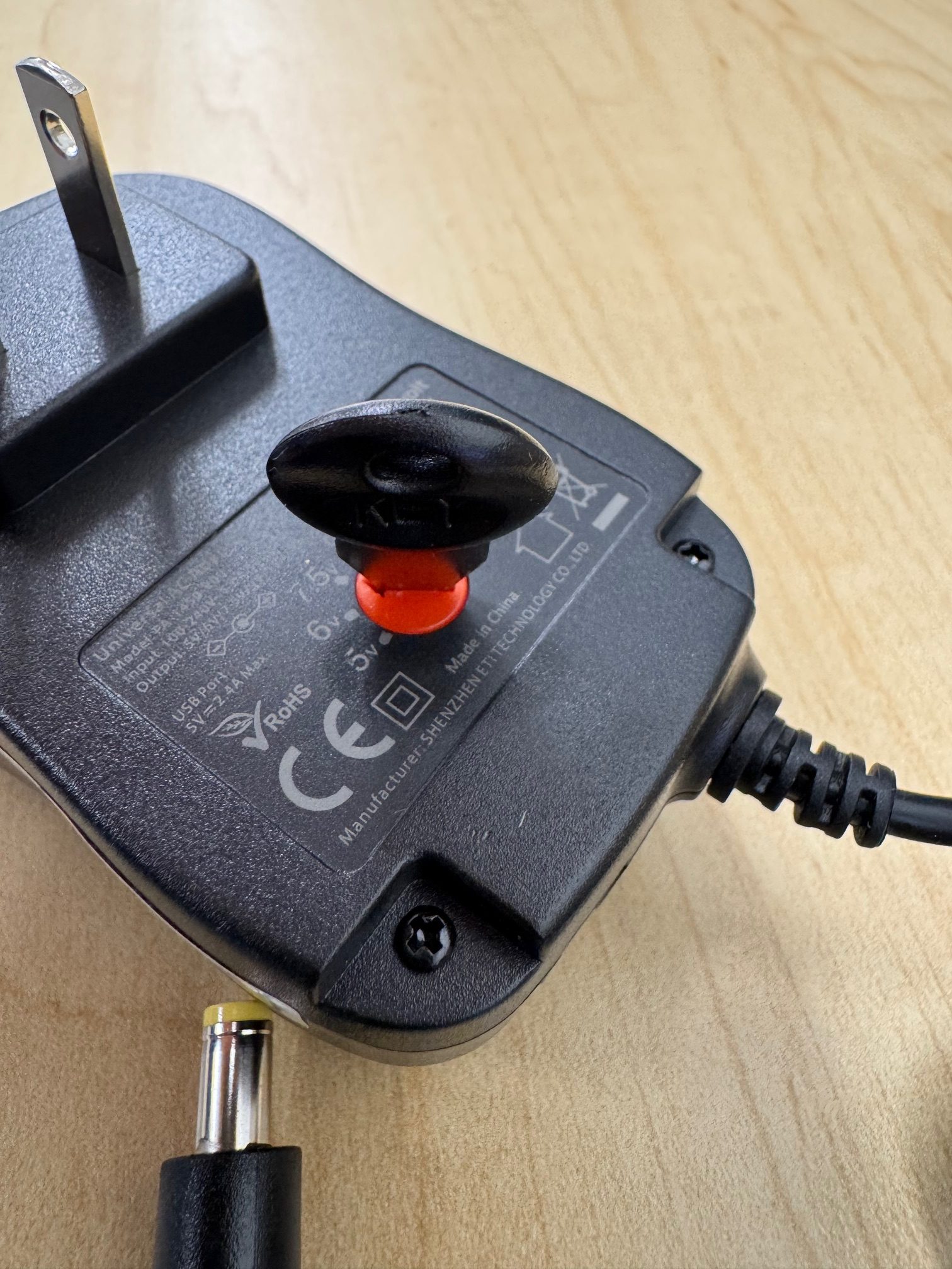 Ribbon cable orientation